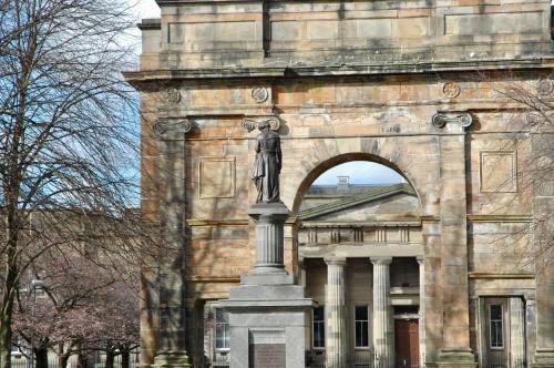The Stables - Fabulous stylish flat in Merchant City & Free Secure Parking, Glasgow (Foto 2)