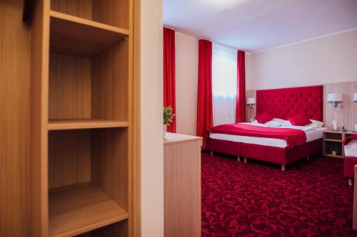 Hotel CULT Hamburg - image 14