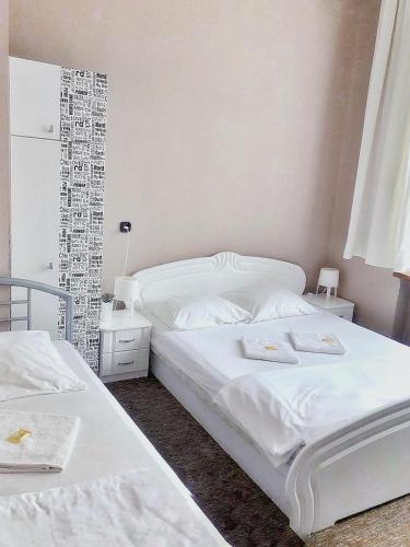 Triple Room with Bathroom