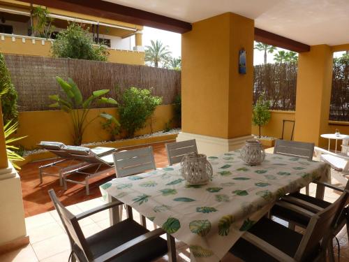  Beautiful apartment in a private community. in Ayamonte