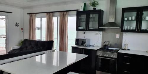 Kraalbaai Luxury House Boats