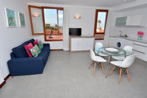 El Baladero Apartamentos - image 6