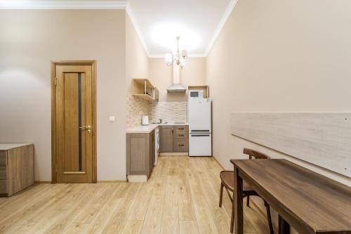 One-Bedroom Apartment image 10