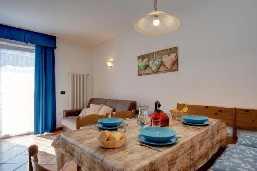 Appartamenti Ai Bonetei 3 - Apartment - Dimaro