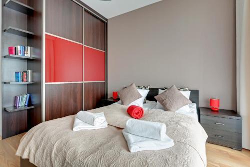 Deluxe Apartment image 2
