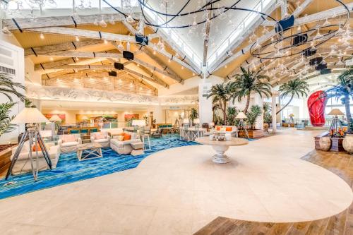 Elegant Cottage with Hotel Amenities Near Disney at Margaritaville 8020LS - image 5
