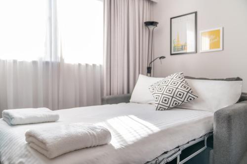 Holiday Inn Hemel Hempstead M1 Jct. 8 an IHG Hotel - main image