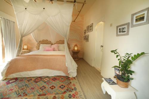 The Chillhouse - Bali Surf and Yoga Retreats