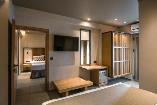 Riviera Boutique Hotel