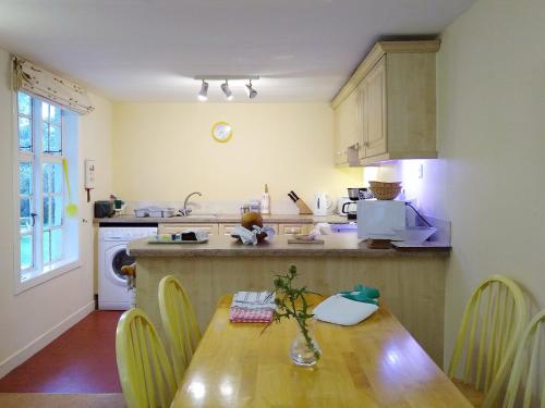 Fodderty Lodge East Wing 1 bed cottage in the Highlands