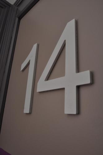 Hotel Lux - image 7