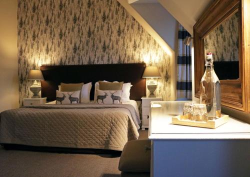 No12 Hotel - main image