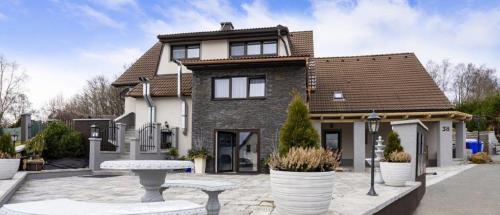 Villa May Way 2