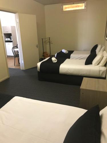 Bay Motel Hotel Room Type - Deluxe Family Room