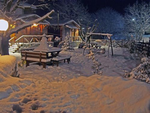 Létesítmények, Chalet Parea in Metamorfosi Naousa