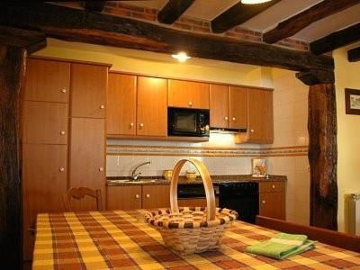 Apartamentos Rurales Kastonea in Errazu