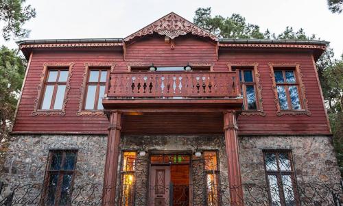 Kosk Orman Butik Hotel in 34970 Büyükada