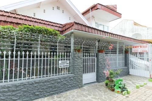 Emy's Guesthouse