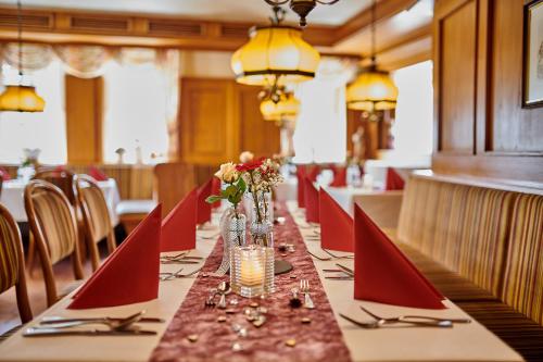 Hotel Gasthof zur Post - image 10