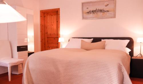 Landhotel-Restaurant Schwalbennest in Zierenberg