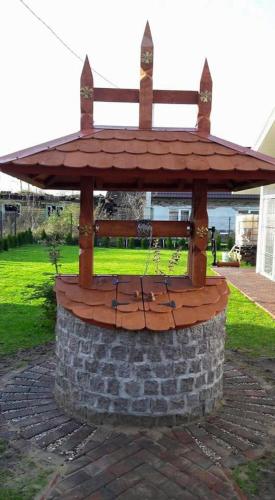 Faciliteiten, Namas Almadojus in Priekule