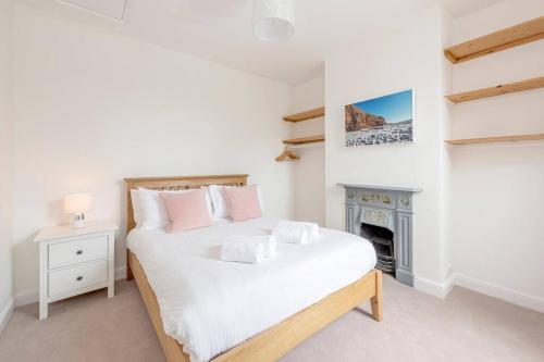 Spacious House - 2 Double Rooms - Street Parking - Garden, Bath (zdjęcie 4)
