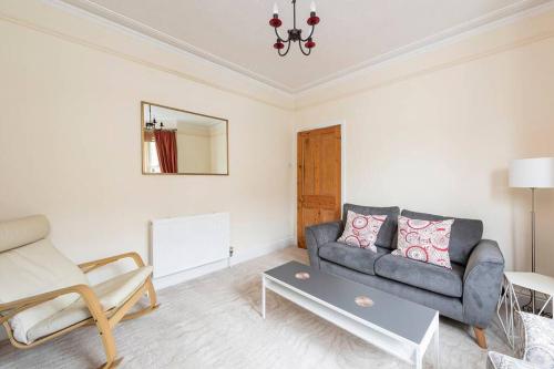 Spacious House - 2 Double Rooms - Street Parking - Garden, Bath (zdjęcie 6)