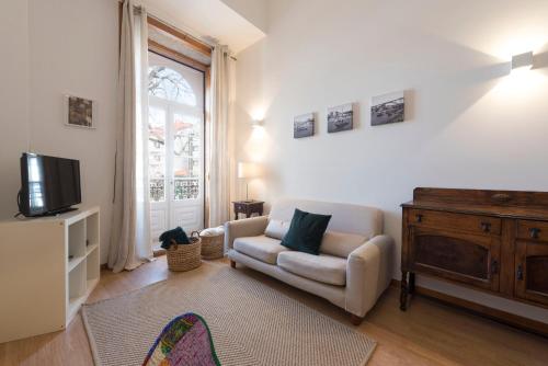LovelyStay - The Porto Getaway Duplex - Free Parking, Porto