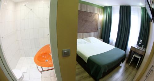 Hotel Phenix - image 3