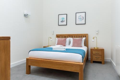 BRAND NEW Queens Park Apartments by Flying Butler - image 12