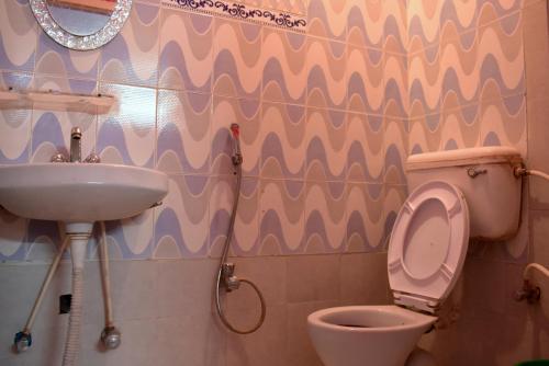 Camera doppia, bagno in comune