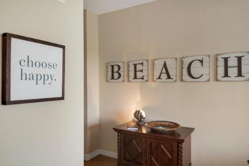 Origin Unit 417 West end condo with peaceful nature views - image 4