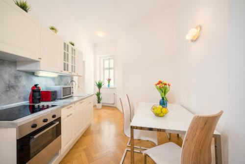 Old Town Square Premium Apartments - image 6