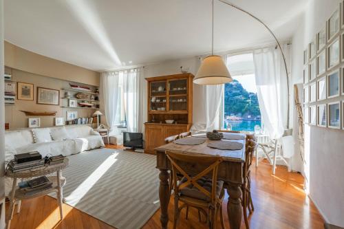 Portofino Above The Sea - Exclusive Seafront Apartment - Portofino