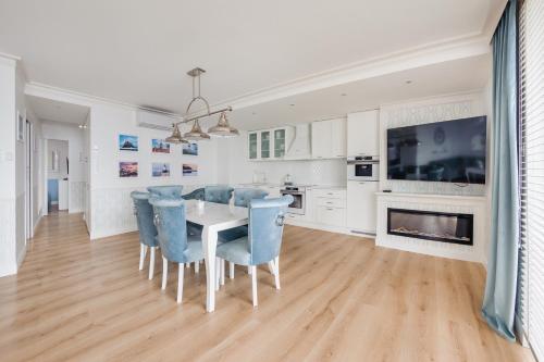 Apartment with Sea View image 10