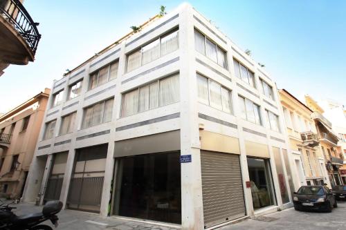 The Marble Suites, PLAKA 5