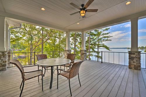. Waterfront Lake Norman House with Private Deck!