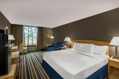 King Room with Two King Beds - Non-Smoking