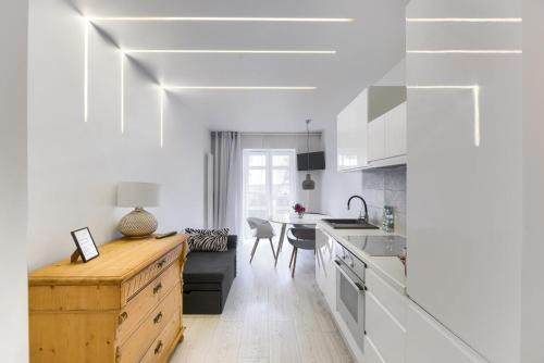 Apartament 200 Apartamenty No.1 Ogród parking w Centrum - image 3