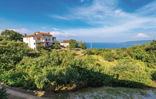 Apartments Damir with Sea View - Brseč