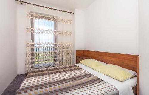 Apartments Damir with Sea View - image 3