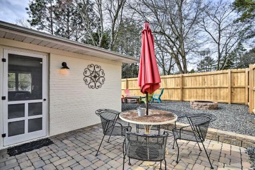 Studio with Patio - Walk to Hikes, Sights and Bites