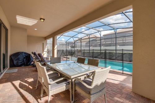 8832 Macapa Drive - image 7