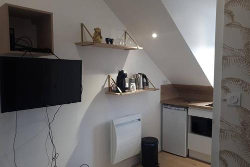 L'Essentiel, studio cosy, quartier Anatole France, CHU in Nord Saint-Martin
