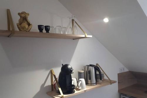 L'Essentiel, studio cosy, quartier Anatole France, CHU in Nord Saint-Martin