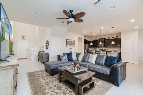 2448 Tangier Dr - image 8