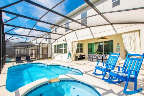 3910 Oakville Avenue - main image