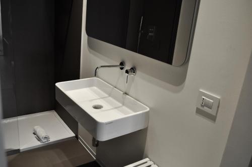 M Suite - image 4