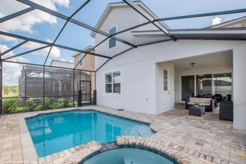 9013 Egret Mills Terrace - image 2