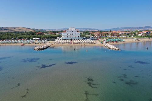 Accommodation in Marina di Montenero